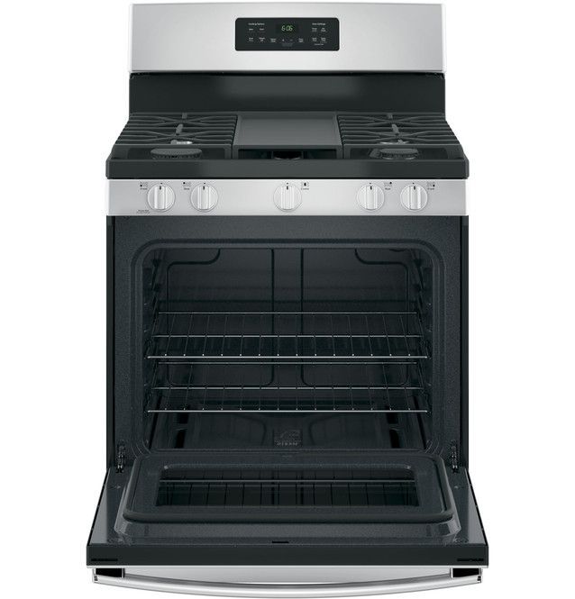 GE® 30" Stainless Steel Freestanding Gas Range-2